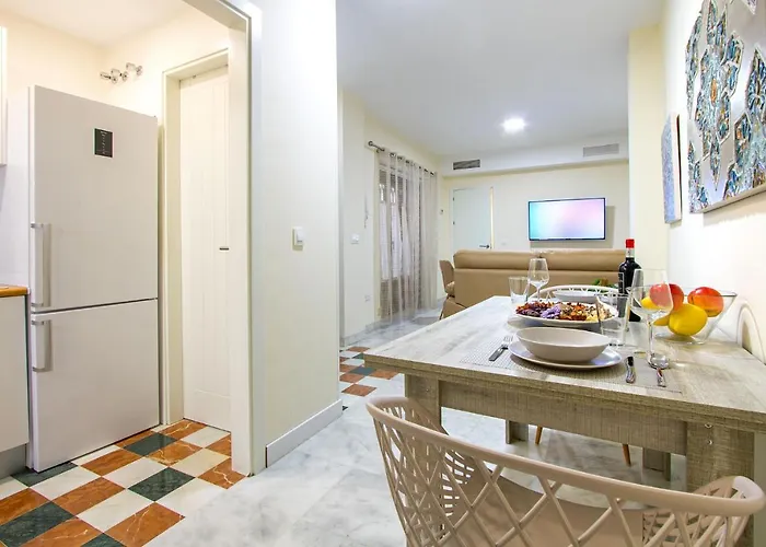 Charming Corners Romero Apartment